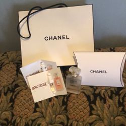 Chanel Parfume Coco In A Sm Pouch &shop Bag