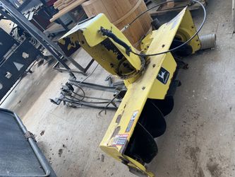 JOHN DEERE SNOWBLOWER ATTACHMENT