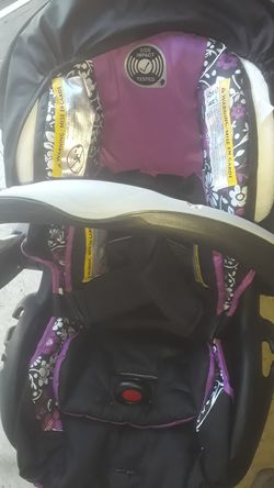 Evenflo portabebe like new