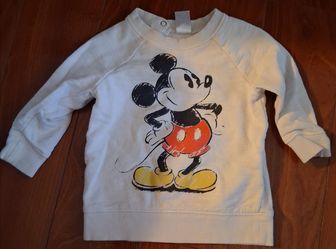 Child's 9-12 months MICKEY MOUSE sweatshirt