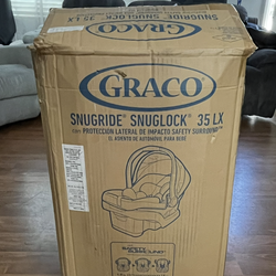 Graco infant carseat