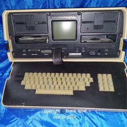 Osborne-1 OCC-1 Portable Computer