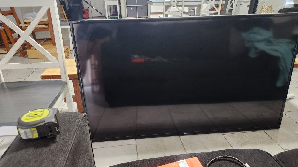 Samsung 60 Inches Diagonal