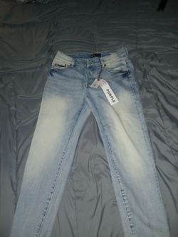 Size 32 purple jeans Send offers