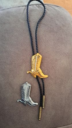 Vintage Bolo Tie With Two Cowboy Boots Slides