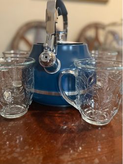 Tetera azul y  4 tazas princess house