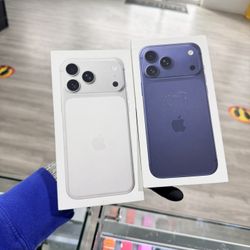 SEALED iPhone 17 Pro Max Unlocked 1TB $1499 or $60 Down! CHEAPER THAN APPLE PRICE!