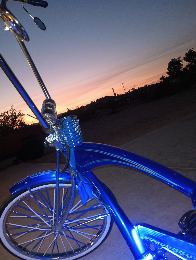 26 Stretch Street Custom Lowrider Bike