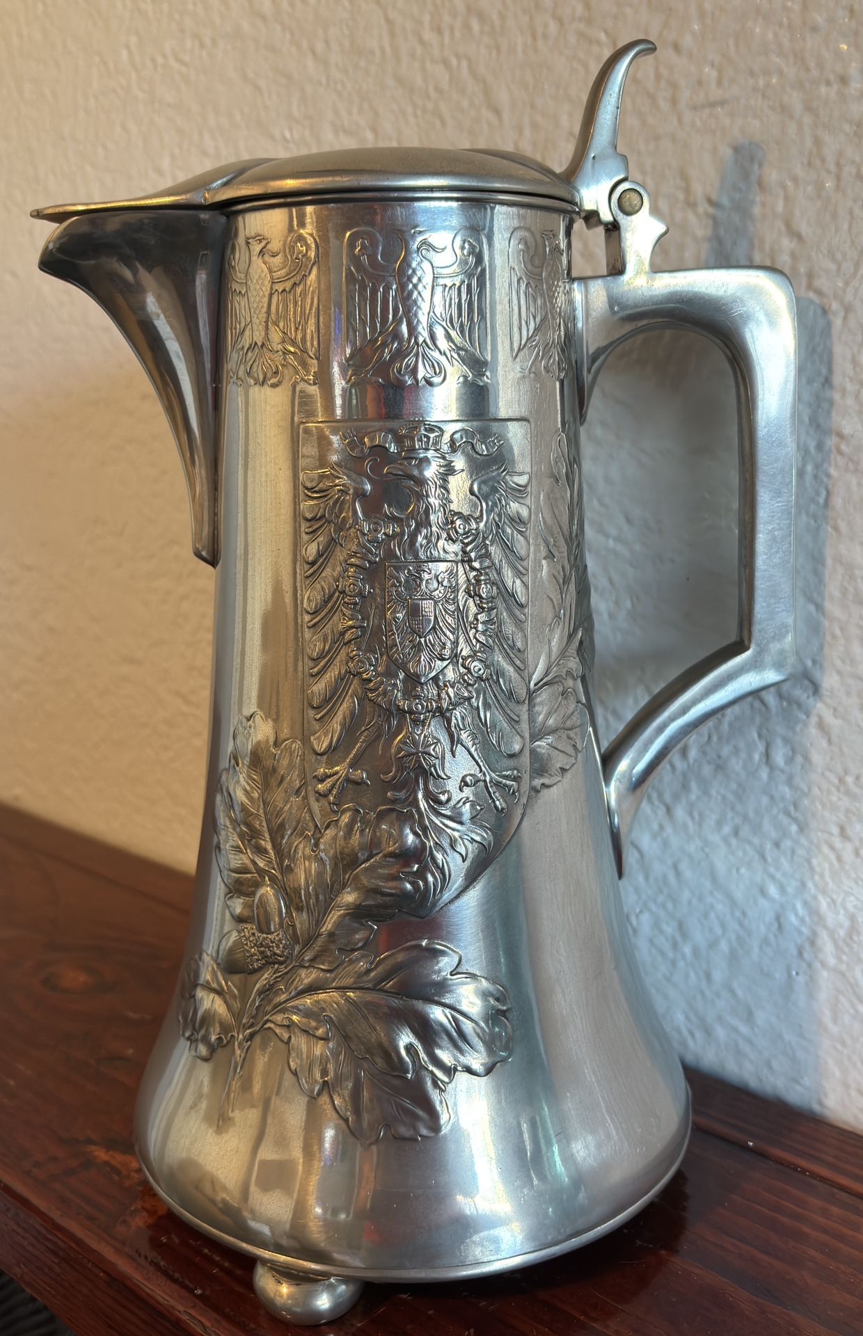 Kayserzinn 4291 rare Jugendstil (Art Nouveau) pewter ceremonial jug.