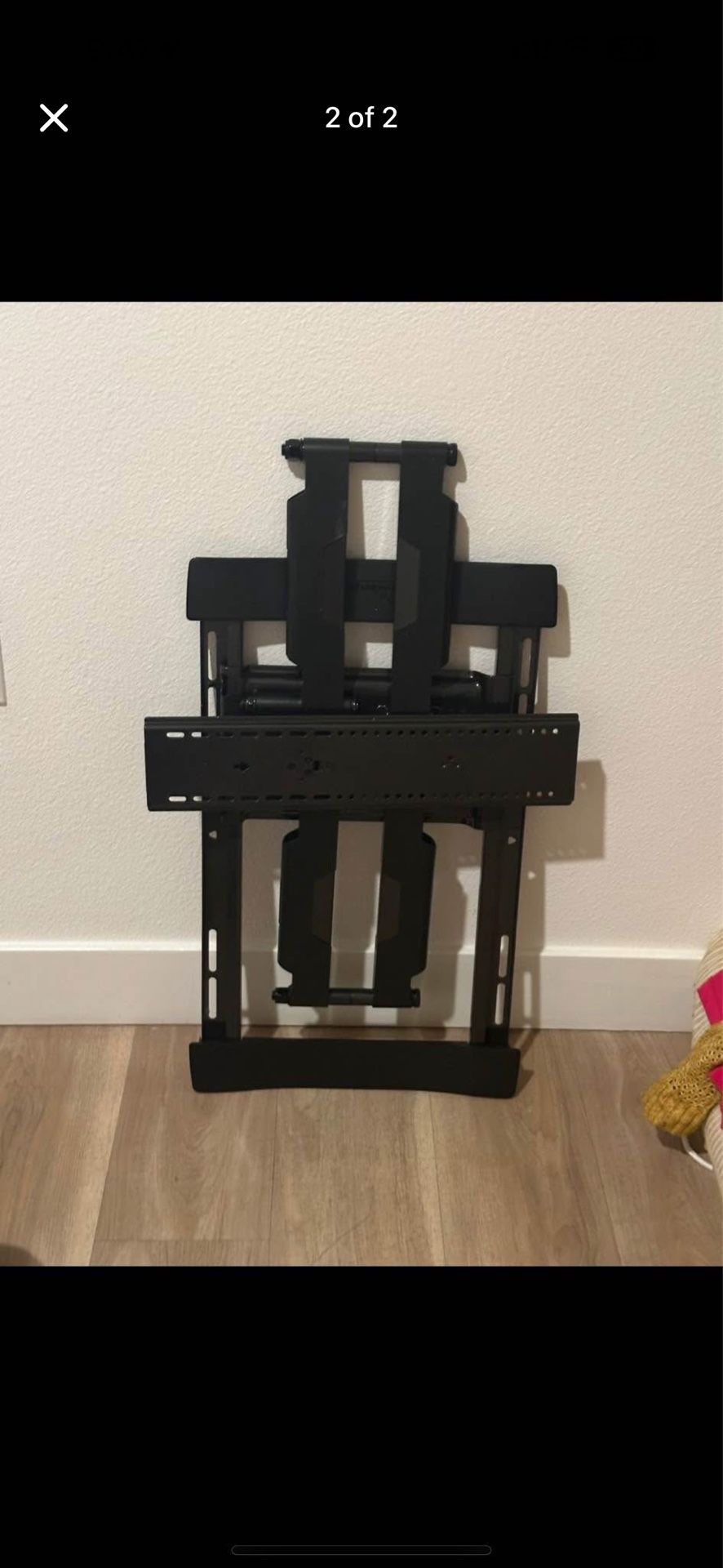 Heavy-Duty TV Wall Mount – Fits up to 75” TVs