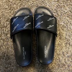 Balenciaga slides
