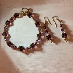 Bracket & Pierced Earrings