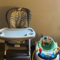 High chair & Walker 