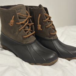 Women’s Sperry Boots 