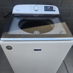 Maytag Washer Machine 