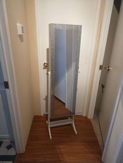 Jewelry Box mirror