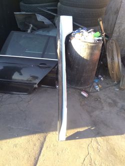 2019 Ford Mustang passenger side Side Skirt
