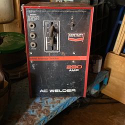 Welding Machine With Welding Leads 