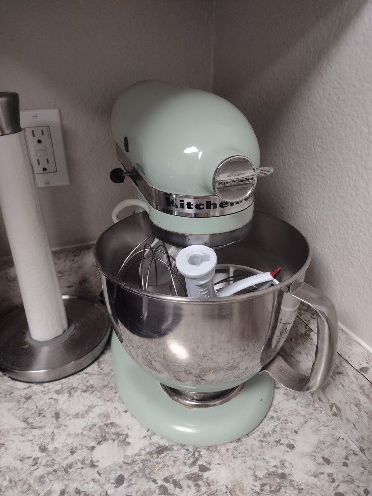 Green Kitchen Aid