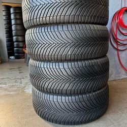 245/50/20. Michelín