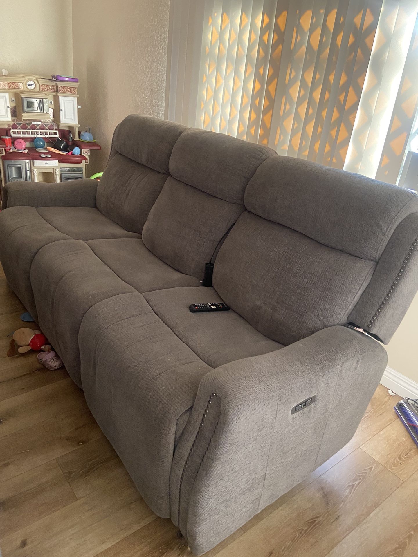 Electric Recliner/Couch
