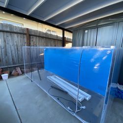 600 Gallon Acrylic Fresh Water Tank