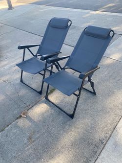 Brand new matching lounge chairs for $40