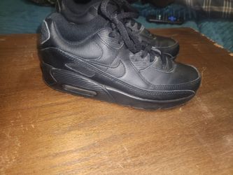Nike boy shoes