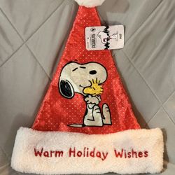 New Peanuts Snoopy Santa Hat