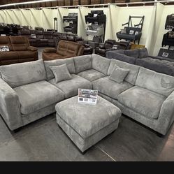 Brand New Comfy Super Plush Corduroy Sectional Set 