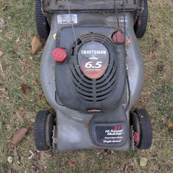 Craftsman 21 Inch Gas Self Propelled Lawn Mower