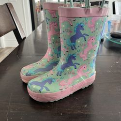 Girl Rain Boots Size 7/8