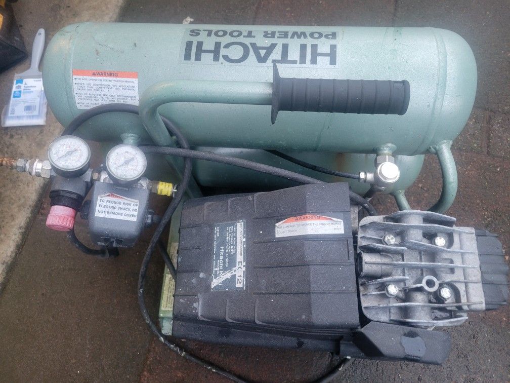 Hitachi Compressor