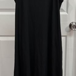 New Adult Black Dress Fits L/XL Just $5
