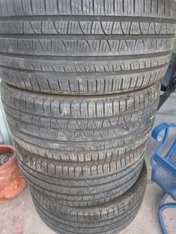 Set of 4 Used Car Tires