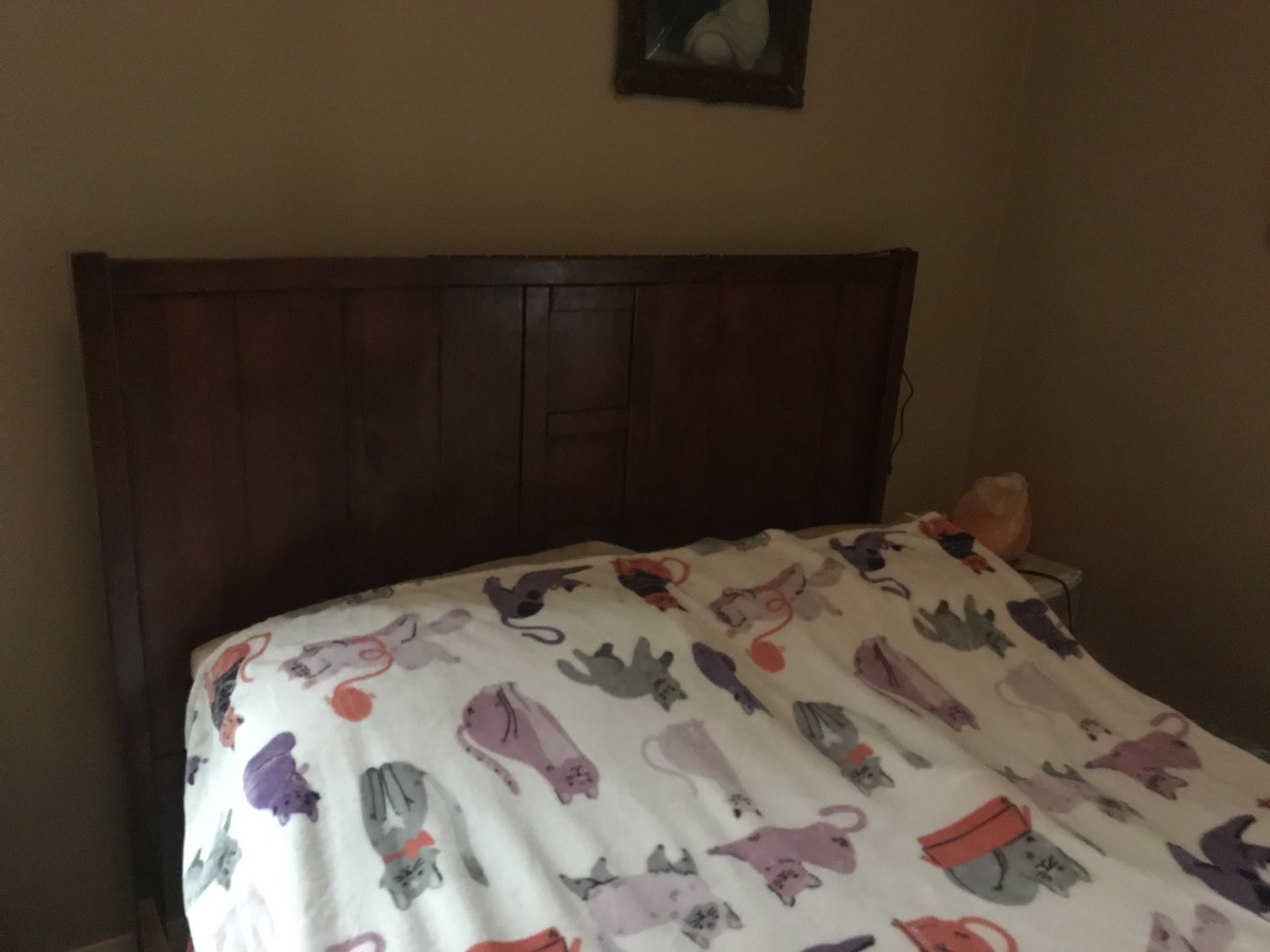 Full size bed mattress and frame
