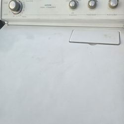 Whirlpool Gas Dryer Super Capacity And Heavy Duty Works Excellent 