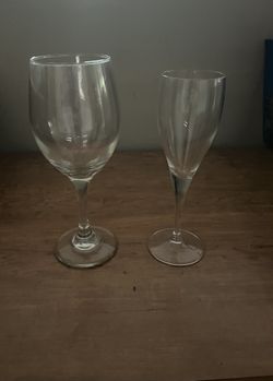 Wine/champagne Glasses