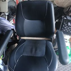 Junior Merit P320 MODEL