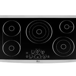 LG Studio LSCE365ST Radiant Cooktop – New in Open Box
