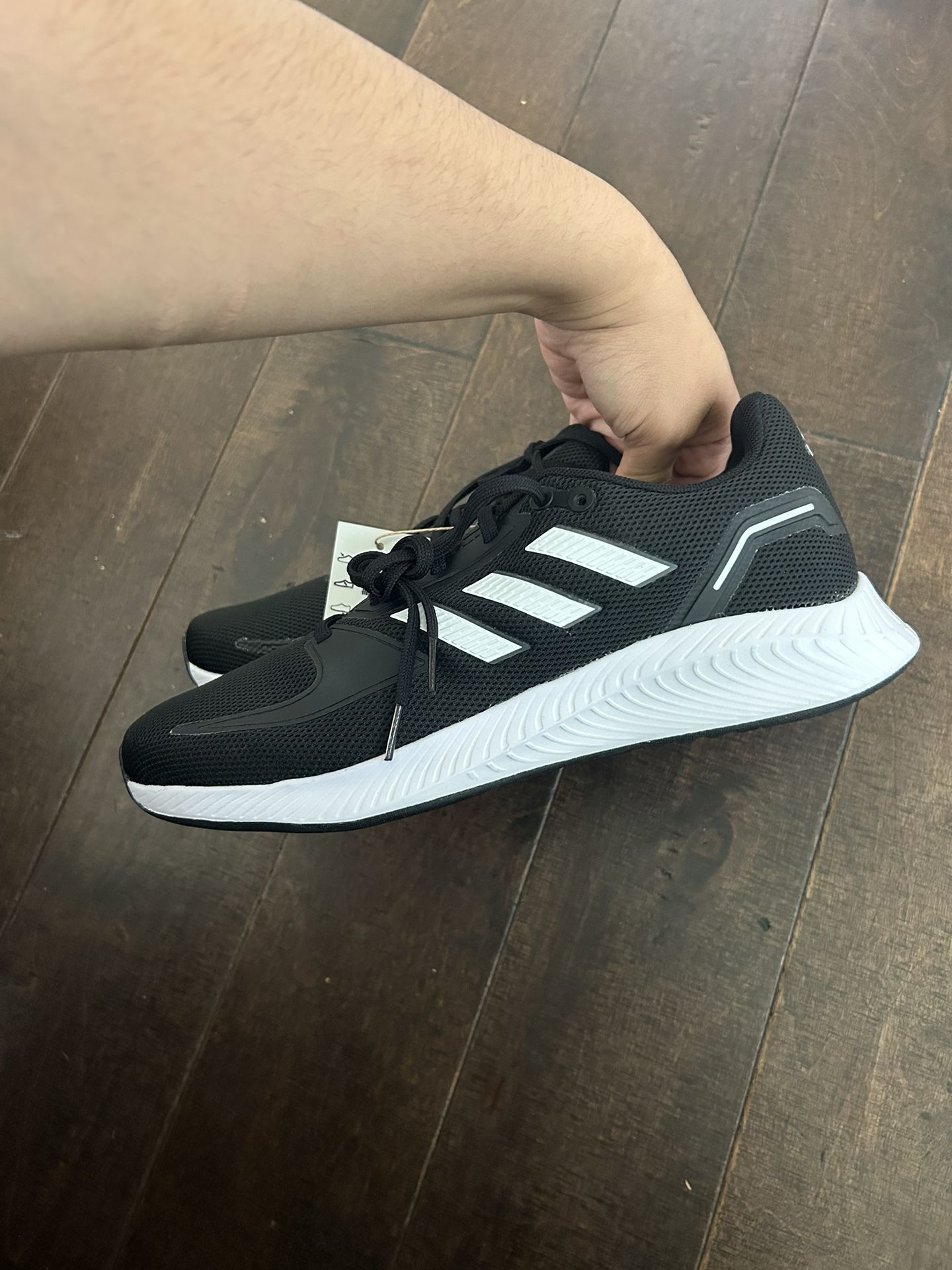 Adidas Run Falcon 2.0 shoes