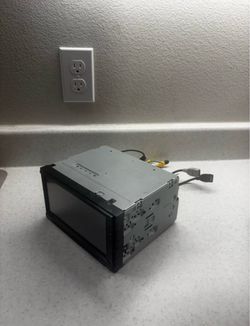 Kenwood dnx695s