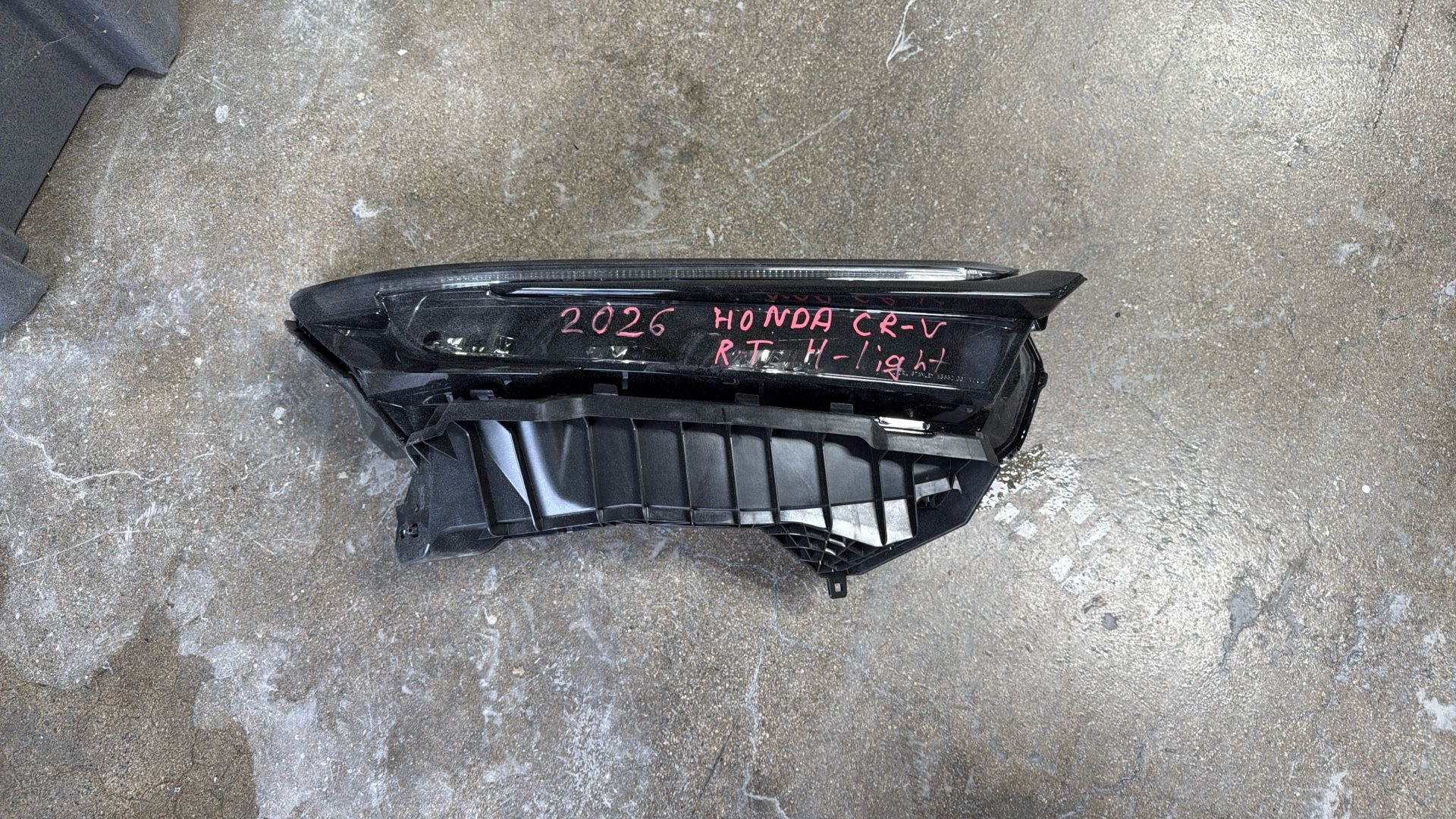 2026 Honda Crv Hybrid RT Headlight OEM