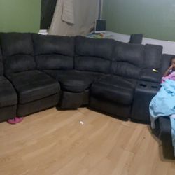 Recliner Sectional $600 OBO