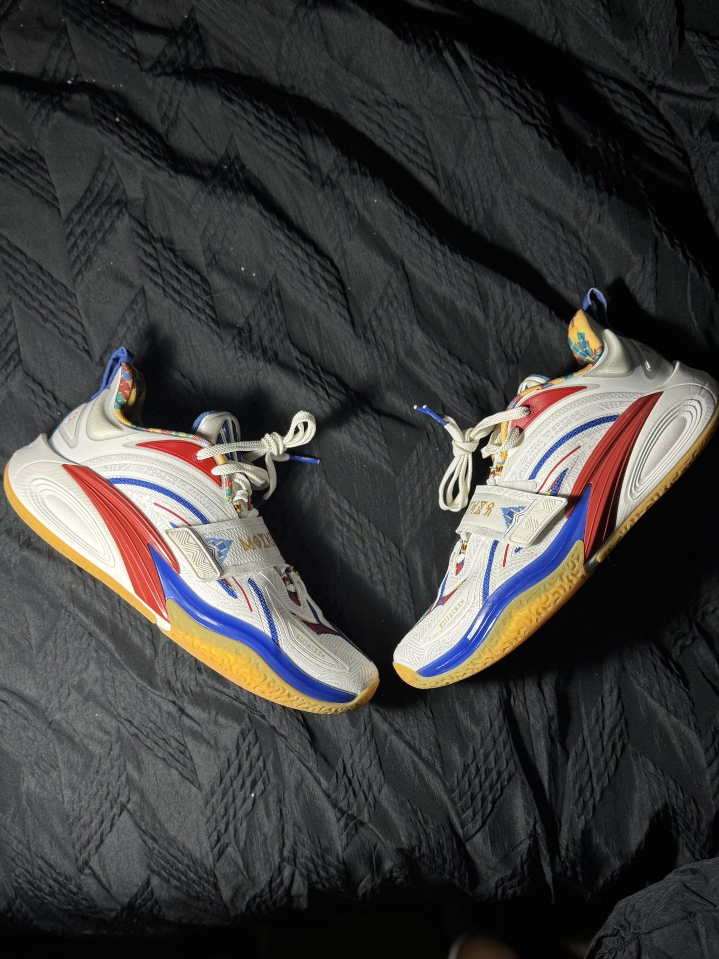 Diff Brand Basketball Lot