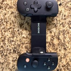 Backbone LIGHTNING connection iPhone Video game Controller 