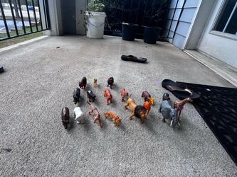 Toy animals