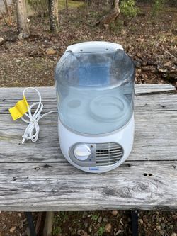 Humidifier Cleaned & Serviced Like New $12 OBO!