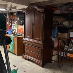 Cabinet/dresser