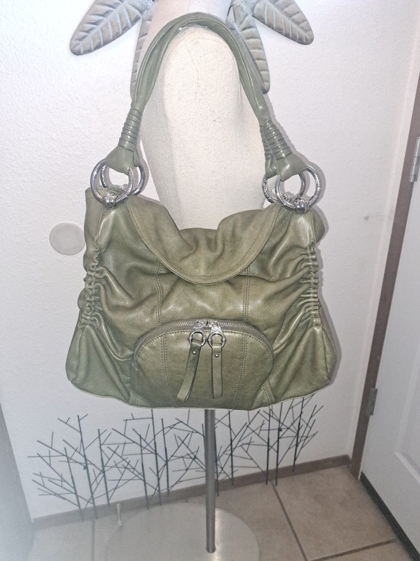 B Makowsky ,Slouchy Hobo Shoulder Tote Bag,Green Pebbled Leather Olive Color,Tons Of Storage,Great Every Day,Week-Ender, Non Smoking Home,No Damage,